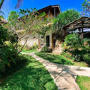 Home-bience , Uluwatu Indonésia